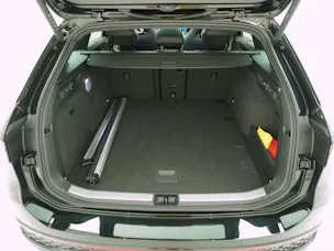 VW Passat Variant 2.0 TSI DSG R-Line 4Motion