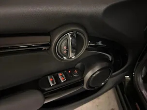 MINI Cabrio 2.0i John Cooper Works