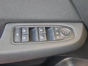 Fahrzeugbild MITSUBISHI Colt 1.6 HEV Instyle