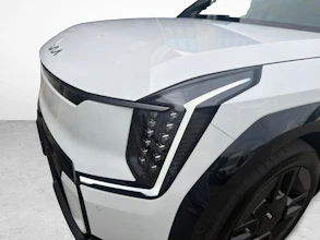 https://vehicle.imgix.net/4416693/11ec11d5-15c0-412e-aab5-0f99239a4f31.jpg