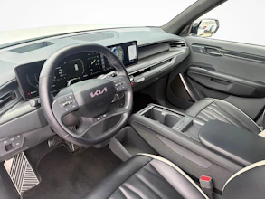 https://vehicle.imgix.net/4416693/5ac71941-de45-4c94-ab11-0702a7df2efc.jpg