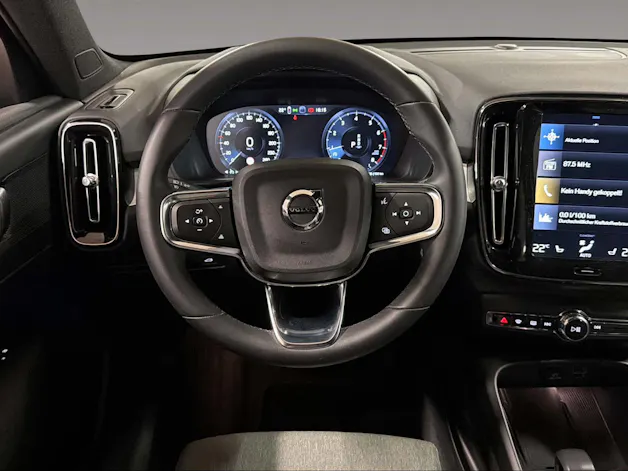 VOLVO XC40 1.5 T2 XCITE