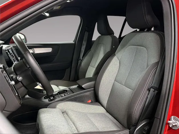 VOLVO XC40 1.5 T2 XCITE