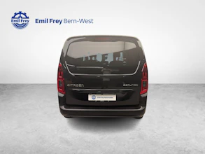 https://vehicle.imgix.net/4416716/7bcbf596-88a0-4c20-9b76-27edde69e08b.jpg