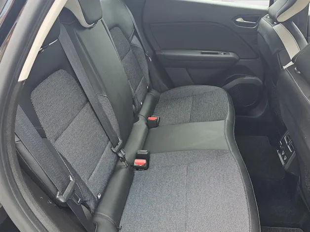 Renault Captur 1.3 TCe 140 Intens EDC