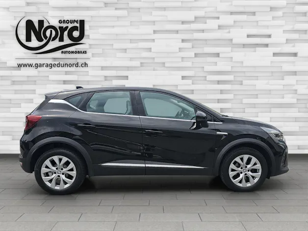Renault Captur 1.3 TCe 140 Intens EDC