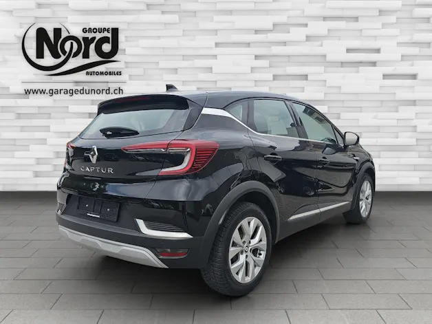 Renault Captur 1.3 TCe 140 Intens EDC