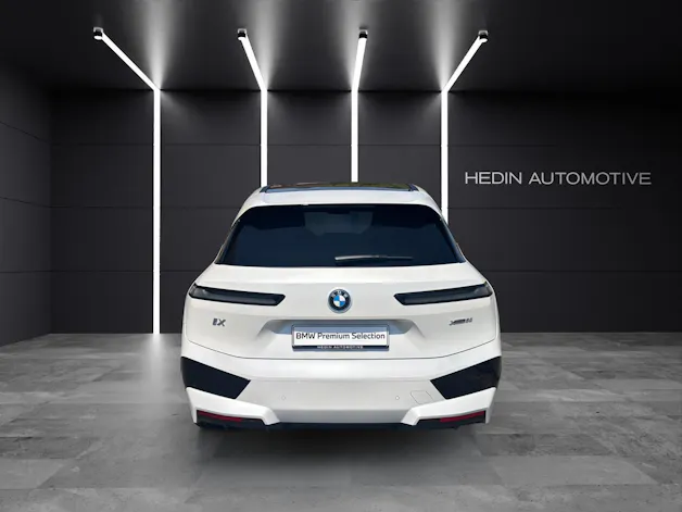 BMW iX xDrive50