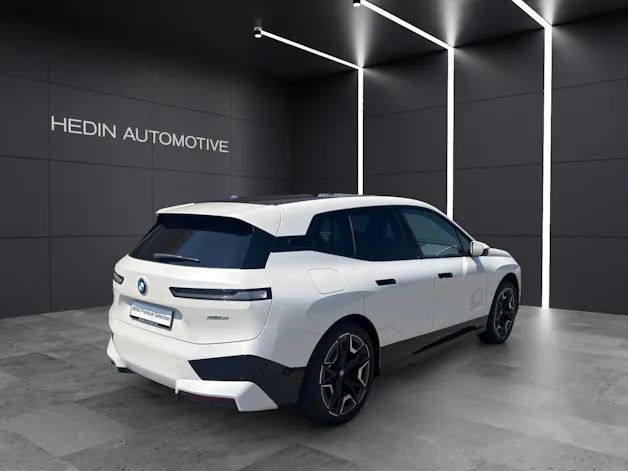 BMW iX xDrive50