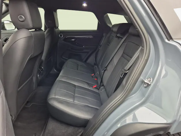 Land Rover Range Rover Evoque 1.5 T 300e R-Dynamic SE