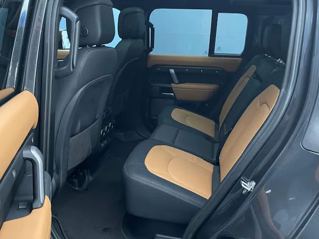 Land Rover Defender 110 2.0 P400e X-Dynamic HSE