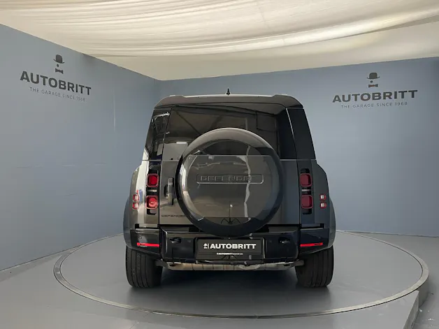 Land Rover Defender 110 2.0 P400e X-Dynamic HSE