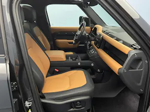 Land Rover Defender 110 2.0 P400e X-Dynamic HSE
