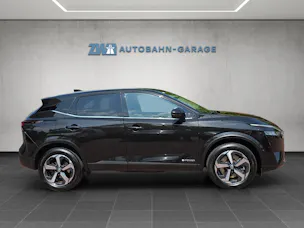 NISSAN Qashqai 1.5 VC-T N-Connecta