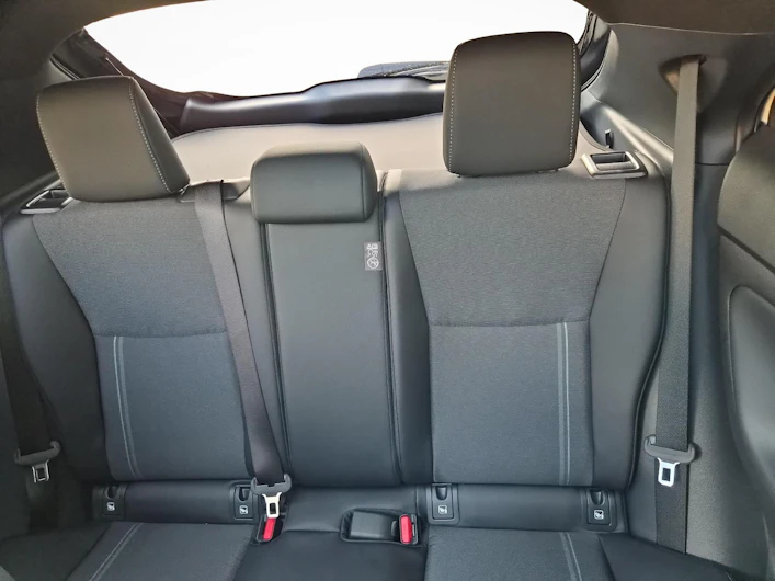 Fahrzeugbild TOYOTA YARIS CROSS