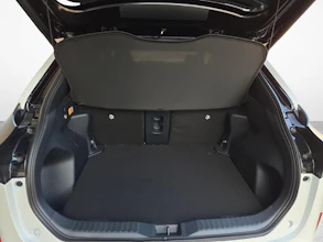 https://vehicle.imgix.net/4416847/99303e38-0c52-4f22-981f-acb4465c9ddb.jpg
