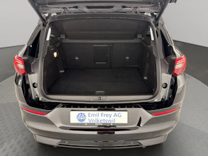 https://vehicle.imgix.net/4416854/0a0329d1-ca19-41ab-9bec-42f4472ec10b.jpg