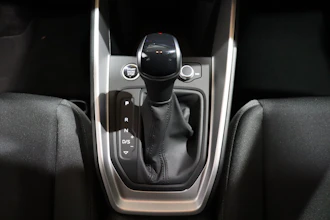 https://vehicle.imgix.net/4416871/261ff02d-cea1-40e9-8834-37ed780404fc.JPG