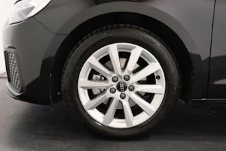 https://vehicle.imgix.net/4416871/a062d1b3-c894-4dc2-8b50-4af0a30120f1.JPG