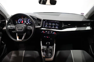 https://vehicle.imgix.net/4416871/aa42a983-ae0a-402a-a25b-e68c3c4dd50e.JPG