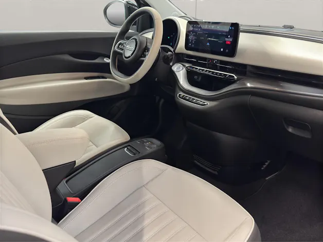 Fiat 500 Cabrio La Prima