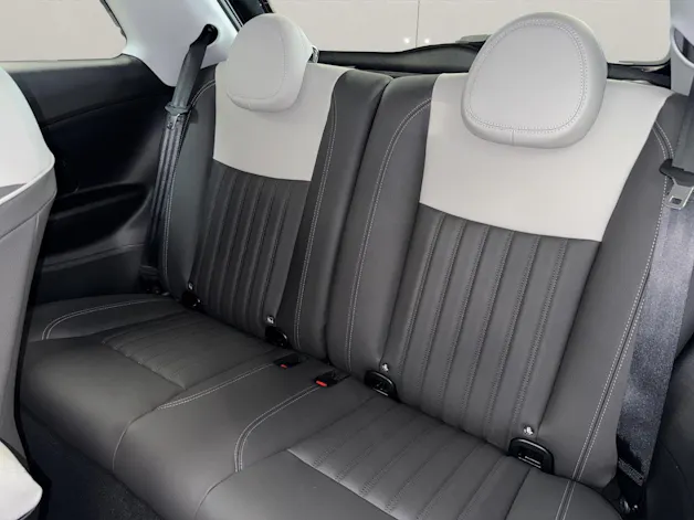 Fiat 500 1.0 Hybrid La Prima