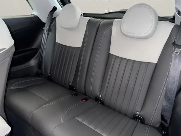 Fiat 500 1.0 Hybrid La Prima