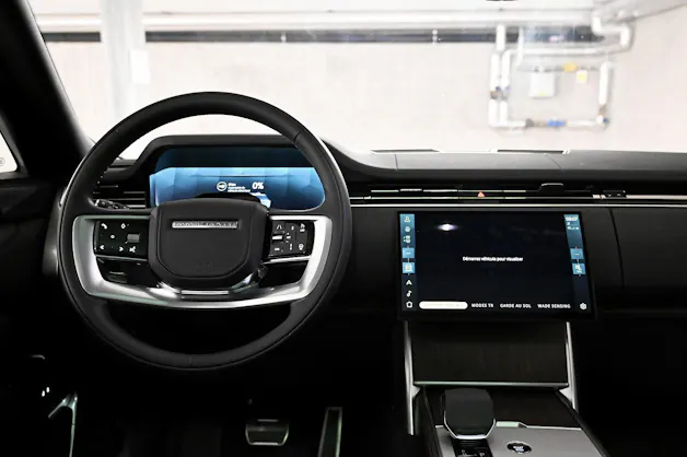 Land Rover Range Rover 3.0 I6 P550e HSE