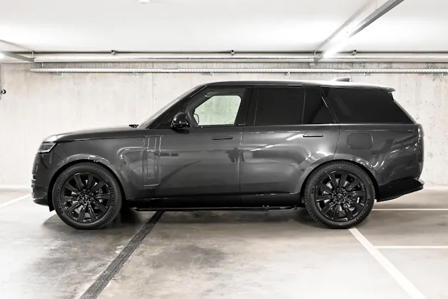 Land Rover Range Rover 3.0 I6 P550e HSE