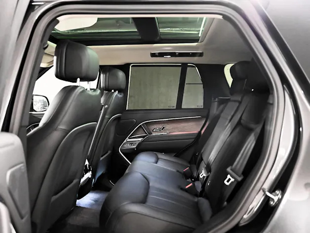 Land Rover Range Rover 3.0 I6 P550e HSE