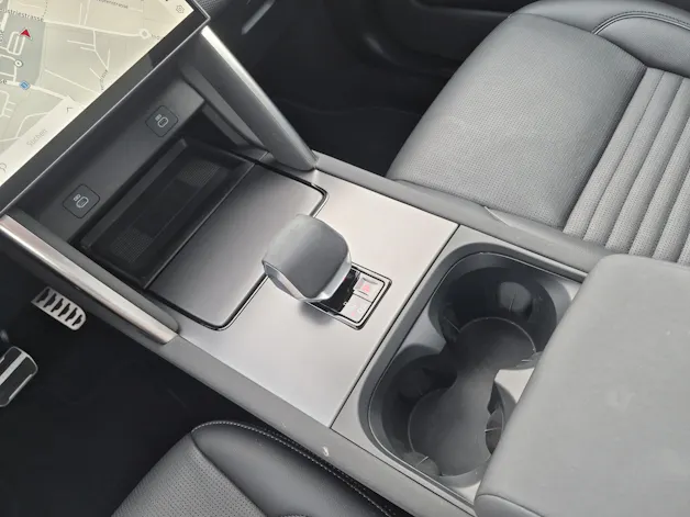 Land Rover Discovery Sport 1.5 T 270e Landmark