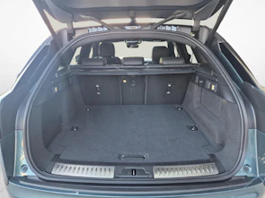 Fahrzeugbild LAND ROVER Range Rover Velar 2.0 P400e Dynamic SE