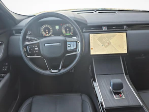https://vehicle.imgix.net/4416956/79f77999-460d-4e54-a299-ffc0af38ac54.jpg