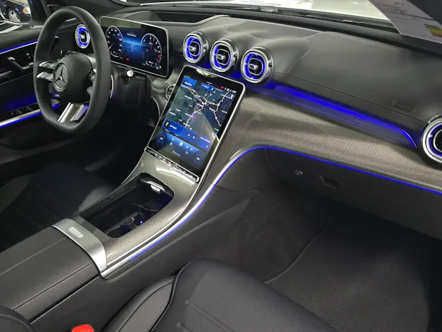 MERCEDES-BENZ C 300 de AMG Line 4Matic T-Modell