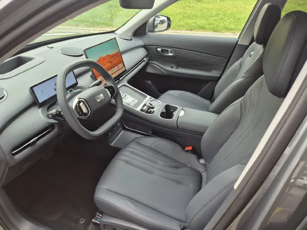Geely Starray EM-i Max+ PHEV