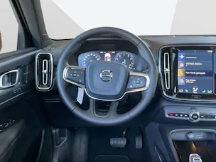 VOLVO XC40 2.0 T5 Inscription AWD