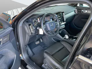 VOLVO XC40 2.0 T5 Inscription AWD