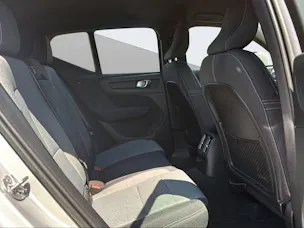 VOLVO XC40 1.5 T4 PiH Plus Bright