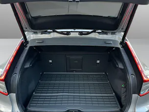 VOLVO C40 E80 Ultimate AWD