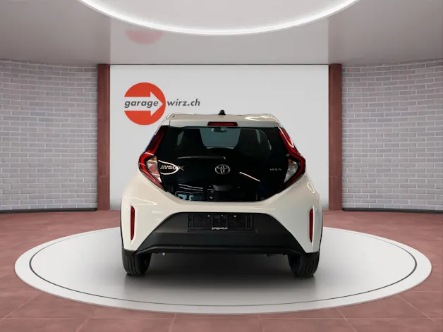 Toyota Aygo X 1.5 VVT-i HSD Comfort