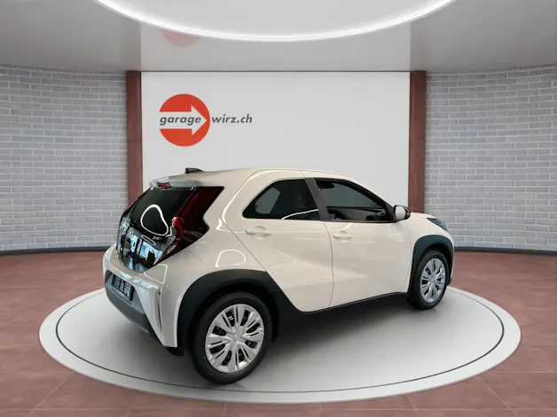 Toyota Aygo X 1.5 VVT-i HSD Comfort