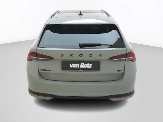 Škoda Octavia 2.0 TSI SportLine 4x4 DSG