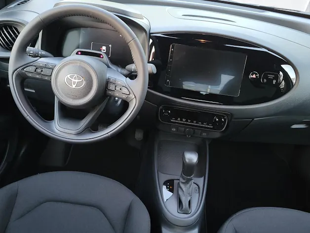 Toyota Aygo X 1.5 VVT-i HSD Comfort