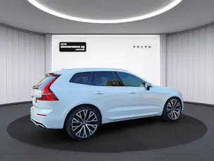 VOLVO XC60 2.0 T8 TE R-Design AWD