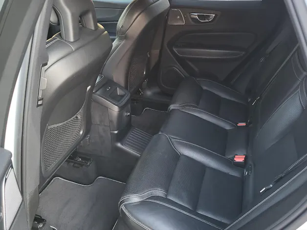 Volvo XC60 2.0 T8 TE R-Design AWD