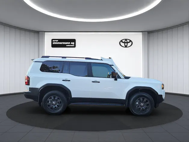 Toyota Land Cruiser 2.8 D 48V Style