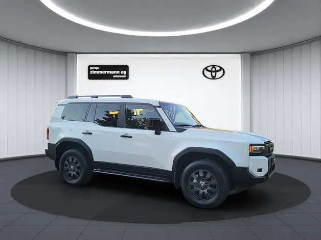 Toyota Land Cruiser 2.8 D 48V Style