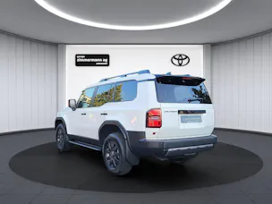 Toyota Land Cruiser 2.8 D 48V Style