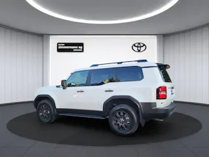 Toyota Land Cruiser 2.8 D 48V Style