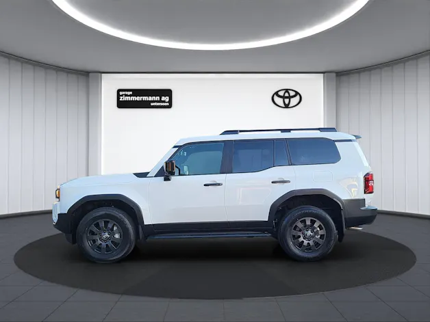 Toyota Land Cruiser 2.8 D 48V Style